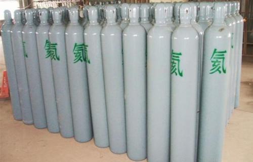 氦气